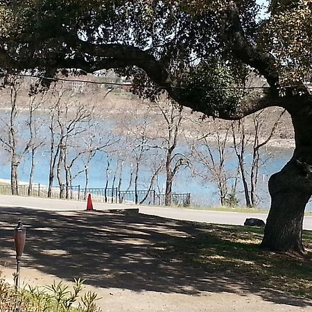 Lodge At Turkey Cove Canyon Lake Buitenkant foto