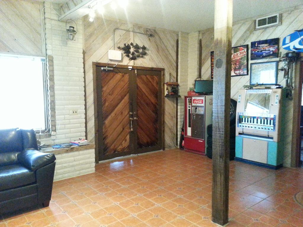 Lodge At Turkey Cove Canyon Lake Buitenkant foto