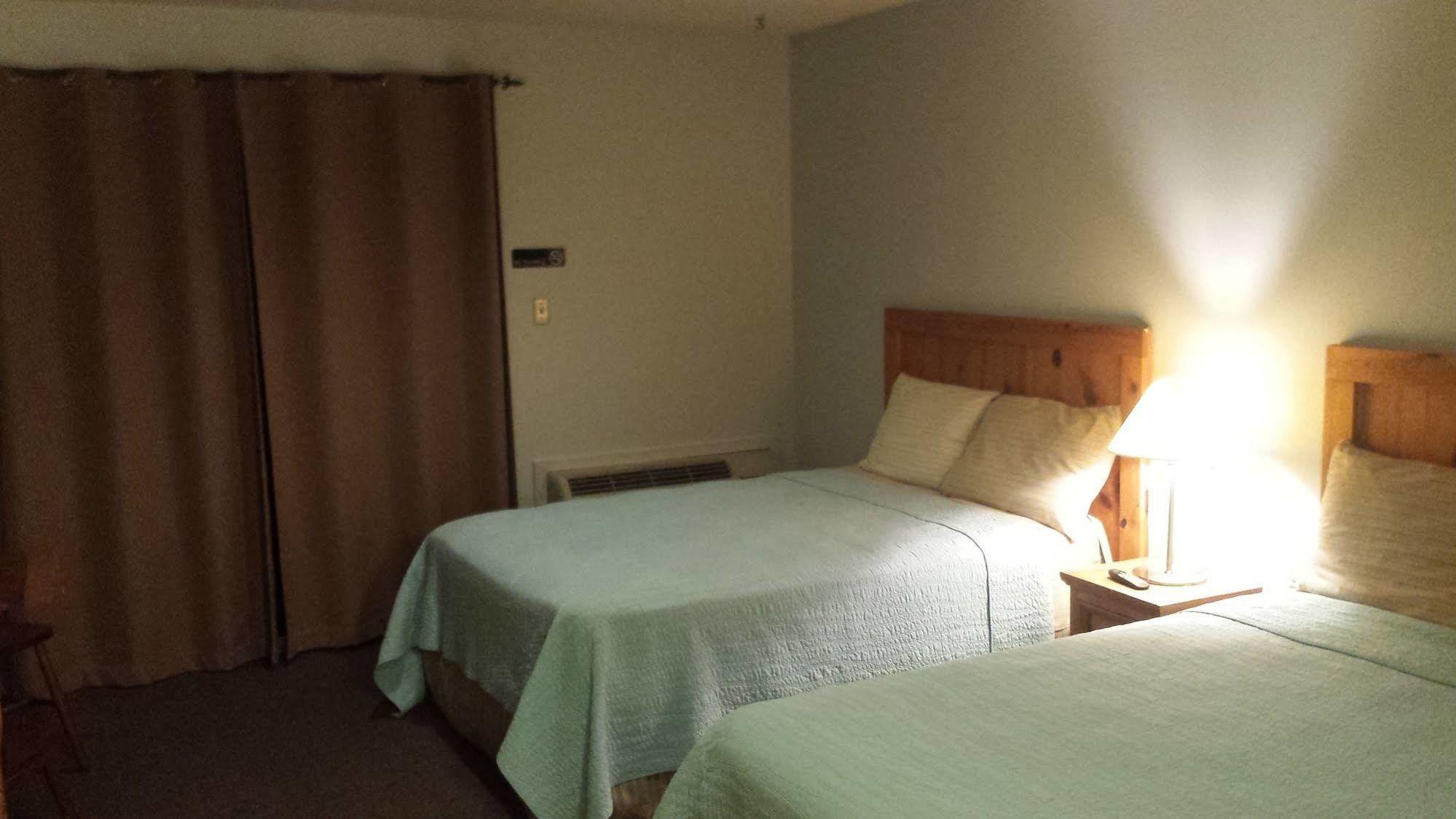 Lodge At Turkey Cove Canyon Lake Buitenkant foto